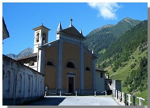 La chiesa di S. Agostino a Tartano. Foto di M. Dei Cas