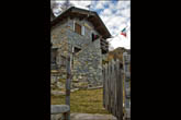 Il bivacco Alpe Manco (foto L. Vezzoni)